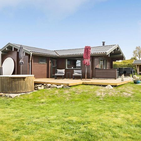 Lovely Home In Bogense With Kitchen 外观 照片